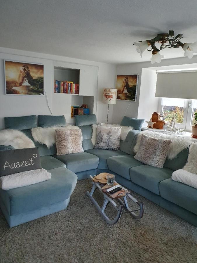 Ferienwohnung Tiroler Auszeit & Whirlpool Hofen ภายนอก รูปภาพ