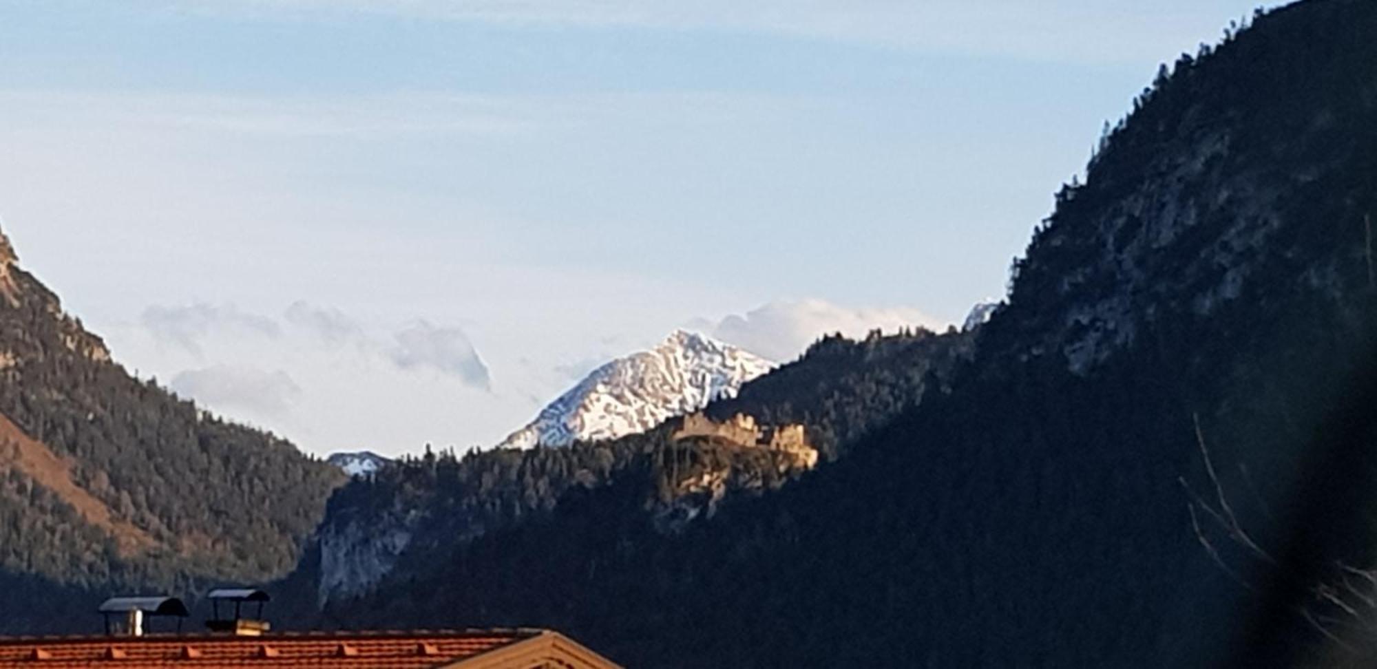 Ferienwohnung Tiroler Auszeit & Whirlpool Hofen ภายนอก รูปภาพ